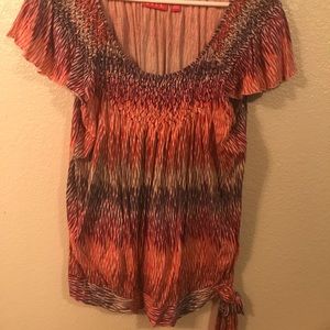 Coral shaded top